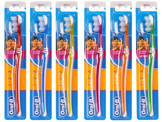 Periuta de dinti Oral-B Classic Care