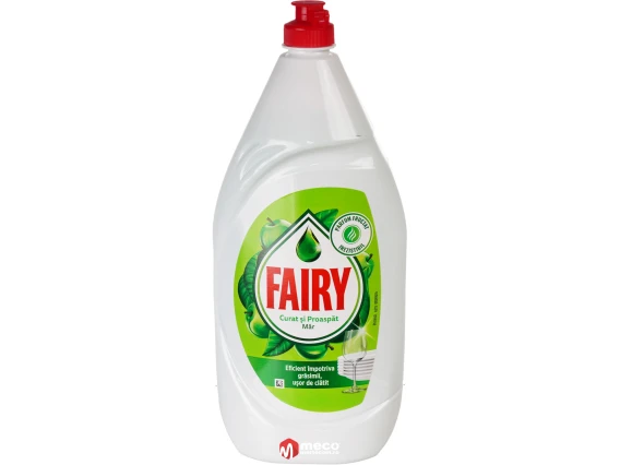 Detergent lichid de vase Fairy 1.35 litri (Mar)